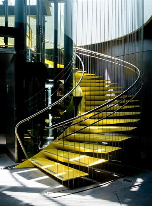 metalliset portaat keltainen kelluva muotoilu