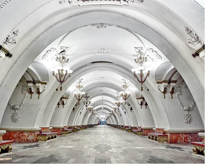 Moskovan metro david burdeny -pysäkiltä