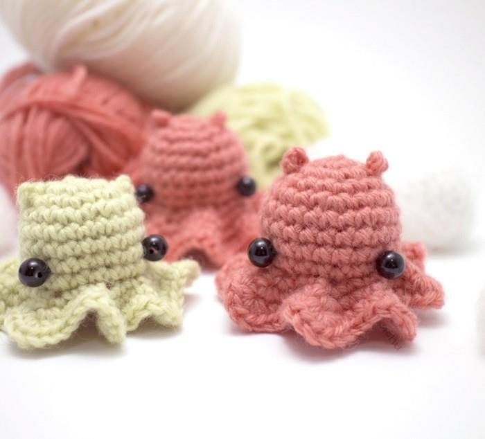 virkkaa mini mustekala amigurumi