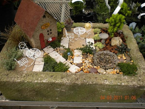 miniatyyri puutarha design satu talo patio