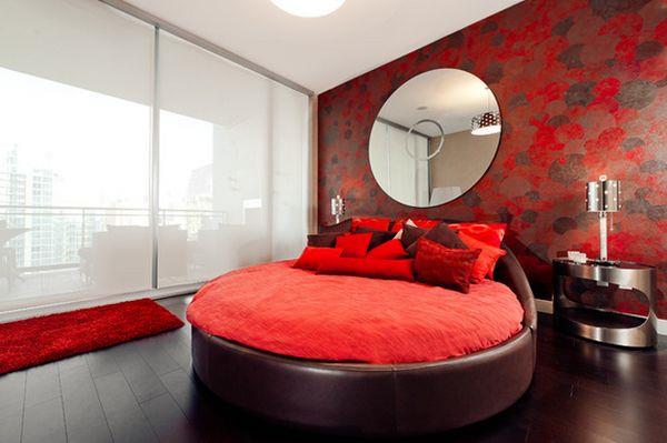 minimalistinen pyöreä sänky makuuhuone punainen valkoinen peili pyöreä
