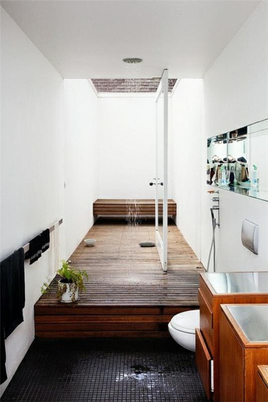 minimalistinen kylpyhuone ideoita kylpyamme puu pesuallas