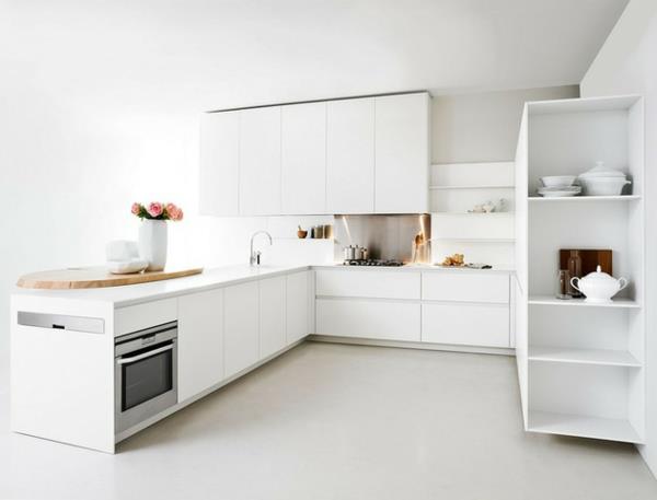 minimalistinen valkoinen keittiö ruokailutila puu elmar kompakti idea