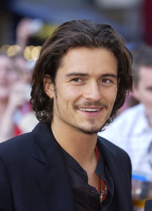Keskipitkät modernit miesten kampaukset Orlando Bloom