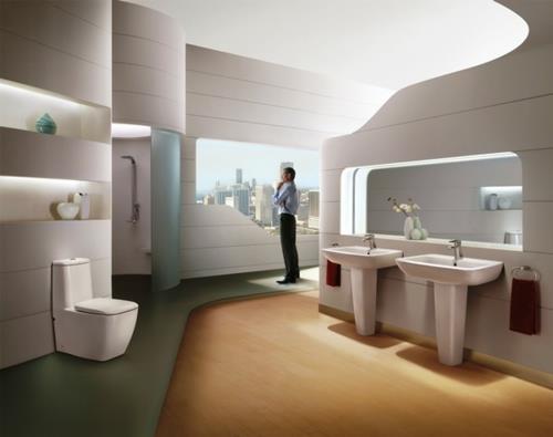 moderni kaupunkikylpyhuoneen suunnittelu valkoiset paneelit ripustettu puulattia