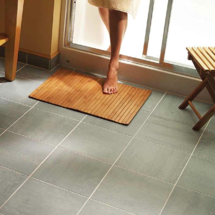 modernit lattiapäällysteet kylpyhuoneen lattialaatat, jotka vastaavat lattianpäällysteitä luistamattomina