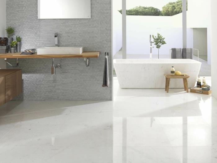 modernit lattiapäällysteet valkoiset lattialaatat kylpyhuoneen kalusteet vapaasti seisova kylpyamme