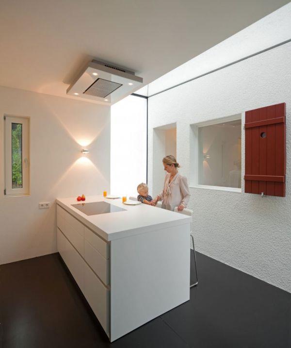 moderni talo laajennus keittiö pohjapiirros valkoinen pinta