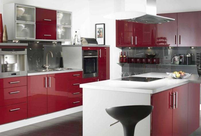 modernit keittiöt pieni keittiö valkoisella punaisella
