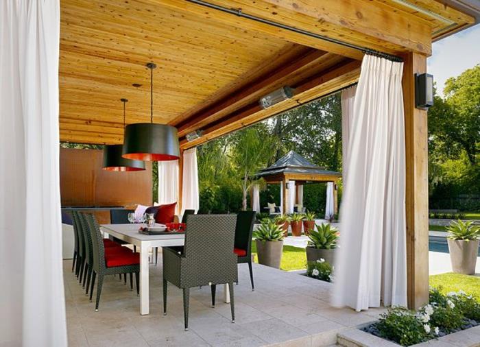 patio ideoita puinen patio kattoverhot lounge huonekalut