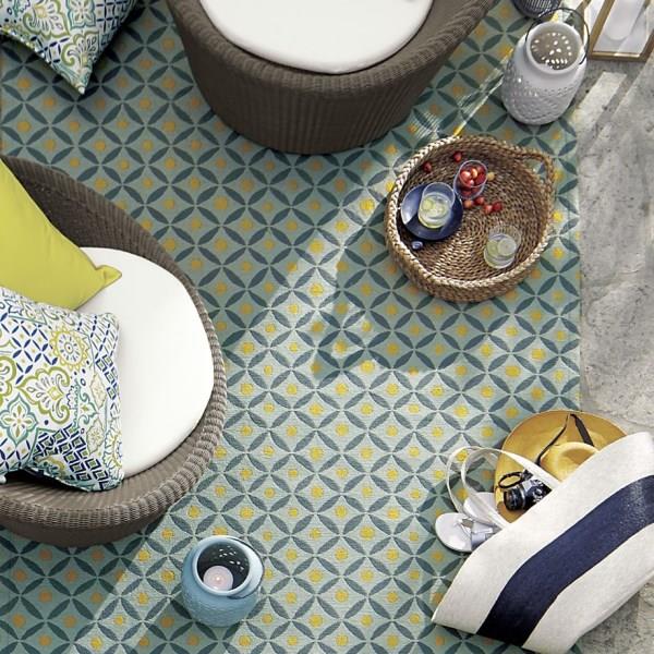 modernit elävät ideat terassi suunnittelu terassi huonekalut matto kuvio geometrinen