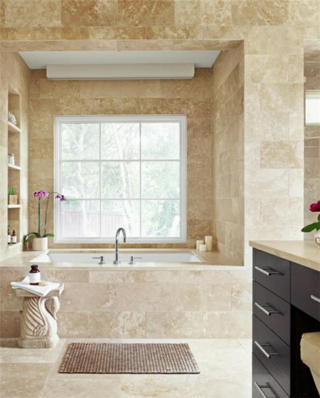 moderni kylpyhuone sisustus kylpyhuonekalusteet kylpyhuone laatat beige
