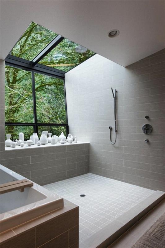 moderni kylpyhuoneen lattialaatat vaaleanharmaat