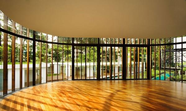 moderni talo singapore kestävä arkkitehtuuri puulattia ympäristöystävällinen muotoilu