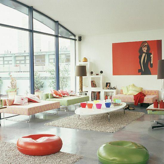 moderni olohuone muotoinen seinämaalaus lasiseinä vaalea väri