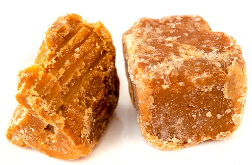 jaggery til at hjælpe mod forkølelse og hoste