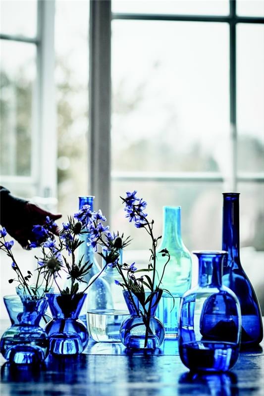 puhalletut lasiset siniset astiat maljakot pullot ikea stockholm collection 2017