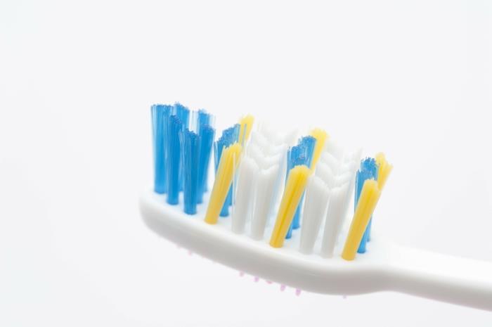 suuhygienian nykyaikainen tarina hammasharjasta