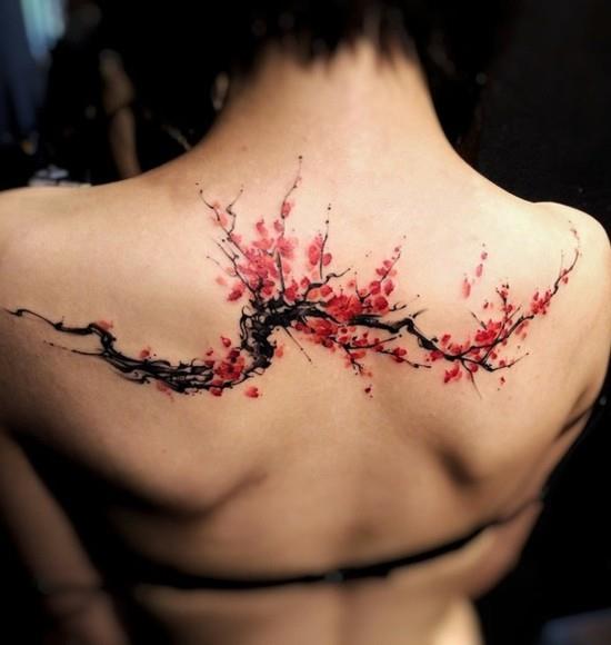 mystinen kirsikankukka tatuointi idea takaisin