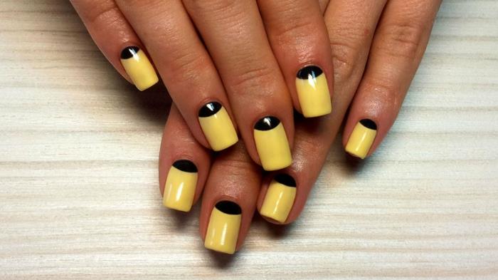 nageldesigns kynnet design nailart kaksiväriset geelikynnet ranskalaiset kynnet keltainen musta