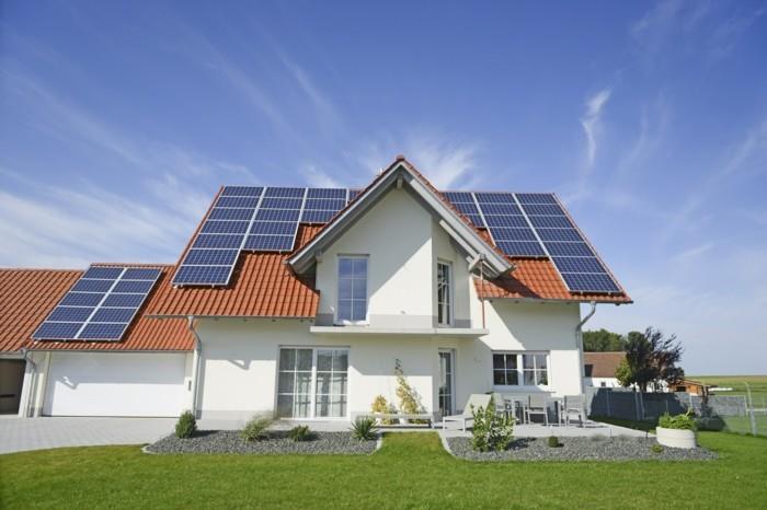 nollaenergia talo passiivitalo aurinkosähkö aurinkoenergia energiatehokkuus