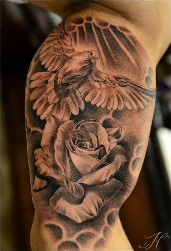 tatuointimallit motiivit lintu ruusu viileä