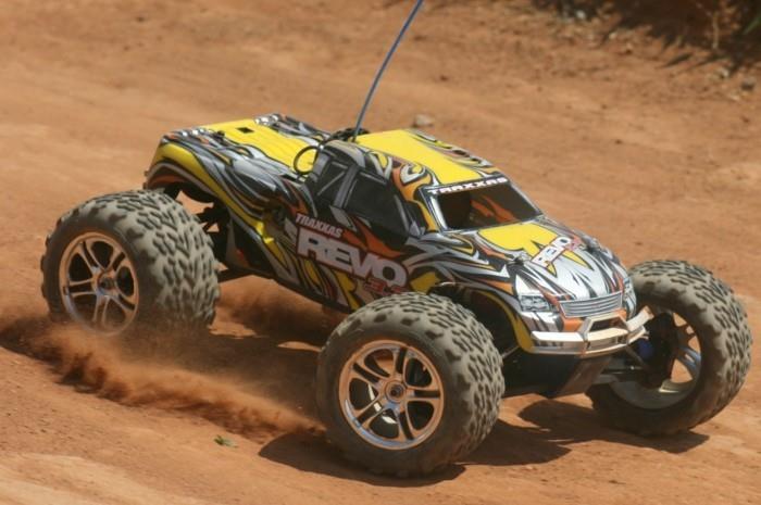 offroad truggy buginen rc -autot kilpa