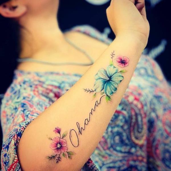 ohana tatuointi värikäs hibiscus fontti