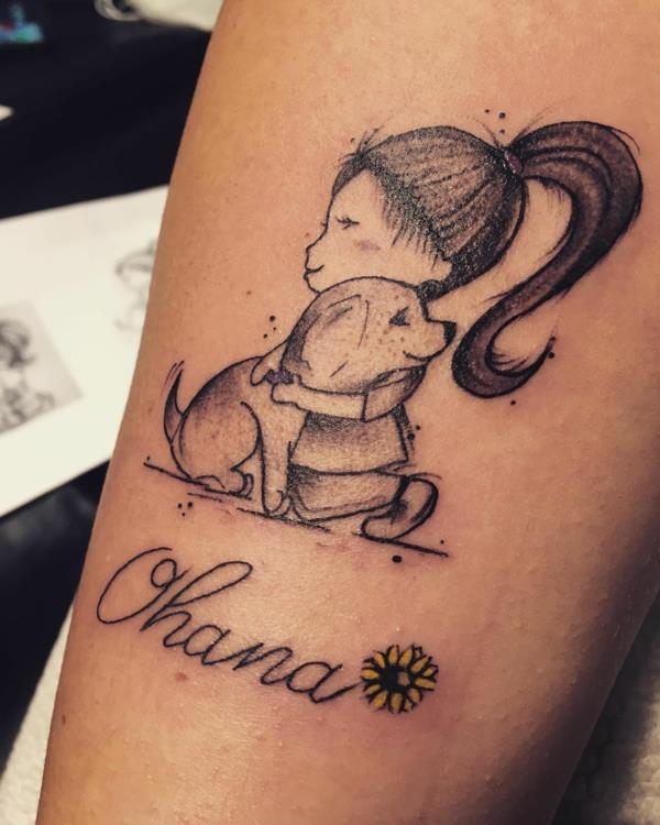 ohana tatuointi koira tyttö ystävyys