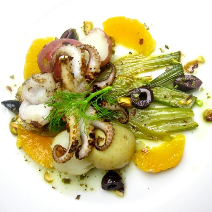 Mustekalan ruoanlaitto Valmista mustekala appelsiinilla ja vihanneksilla