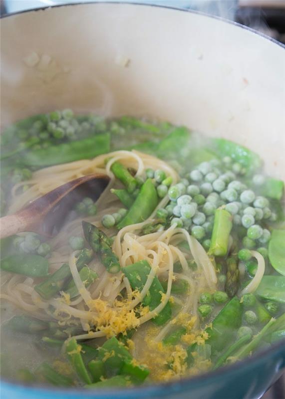 yhden pannun pastaherne