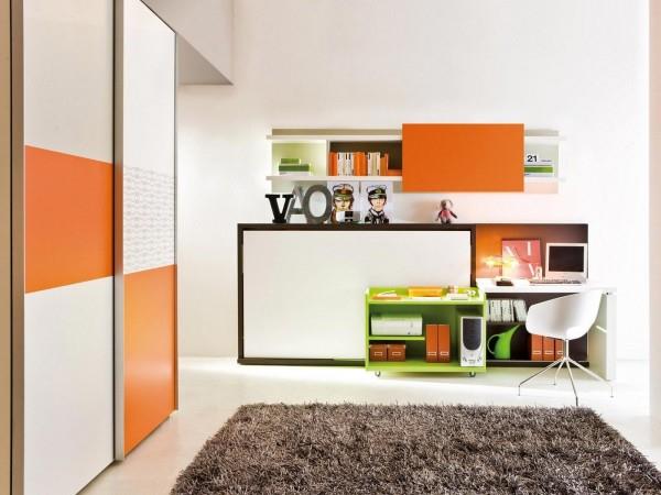 oranssi valkoiset värit sisäänrakennettu vaatekaappi matto lastenhuone