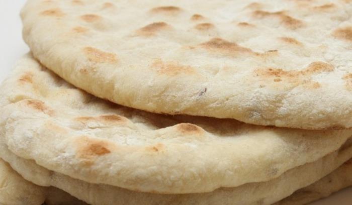 itämaiset reseptit leipovat arabialaista leipää lavashia