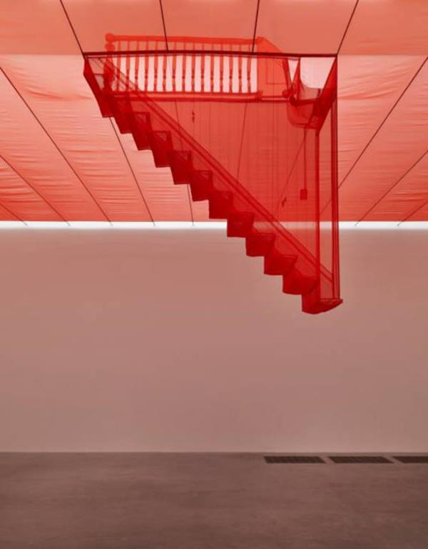 alkuperäinen arkkitehtuuri punainen portaat