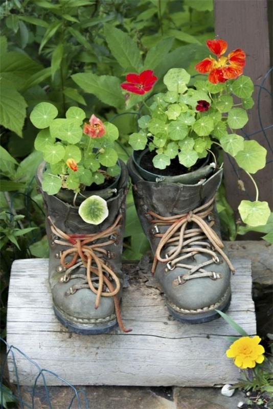 alkuperäiset puutarhakoristeet tekevät omat vanhat kenkasi istutuskoneet