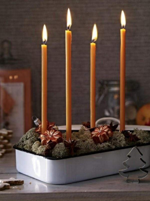 tee alkuperäinen adventtiseppele itse leivinpelti sammal ohuita kynttilöitä