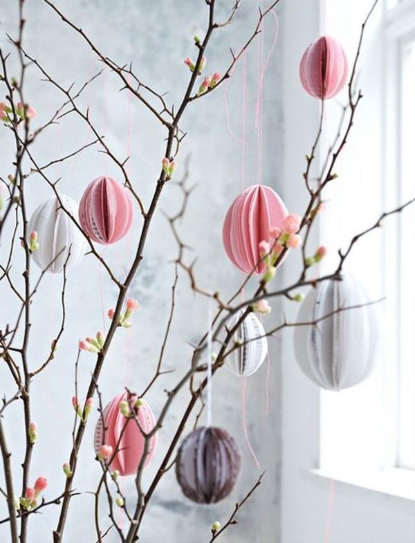 pääsiäisen käsityöideoita roikkuu pääsiäismunien koristelu