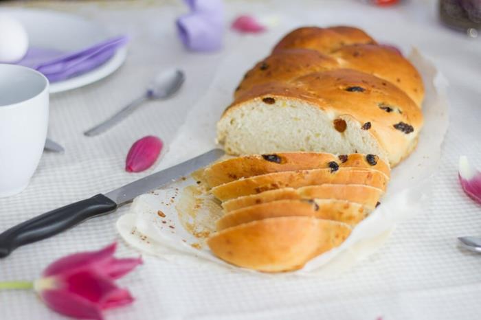 tee pääsiäisleipä leipoa leipää