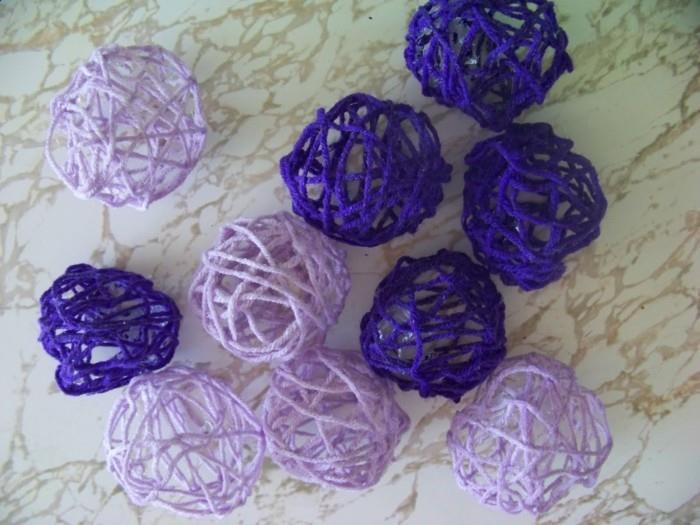 Pääsiäiskoristeet kimaltelevat villalangasta värikkäitä pääsiäismunia villataidetarvikkeet deco -pallo