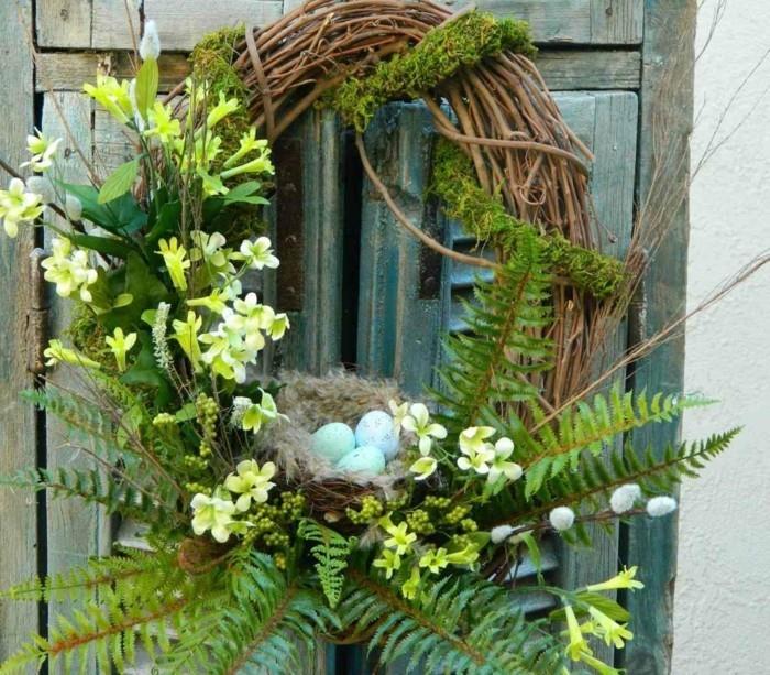 pääsiäinen koristelu pääsiäiskrannan ulkopuolella pääsiäismunat vihreät