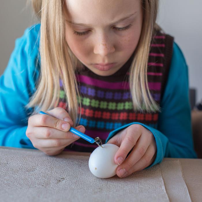 maalaa pääsiäismunat diy ideoita luonnon värejä kasveista sisustusideoita tinker lasten kanssa