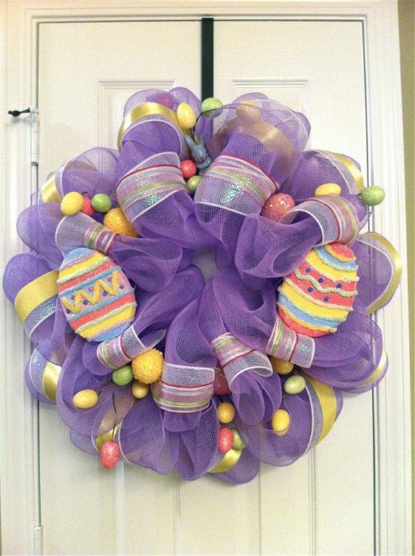 Pääsiäinen seppele tinker värikkäitä munia violetti kangas diy ideoita käsityöideoita