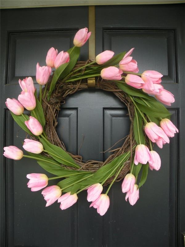 Pääsiäisen seppele tinker tulppaanit vaaleanpunainen tuore ovi koristelu