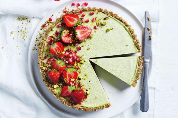 Pääsiäiskakun resepti vegaaninen lime