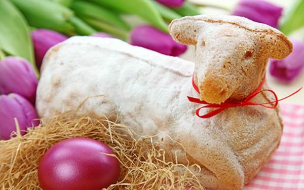pääsiäinen lammas resepti kakku pääsiäinen koristelu