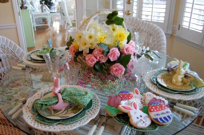leipoa pääsiäinen evästeet juhlapöydän koristeet pääsiäiskukat
