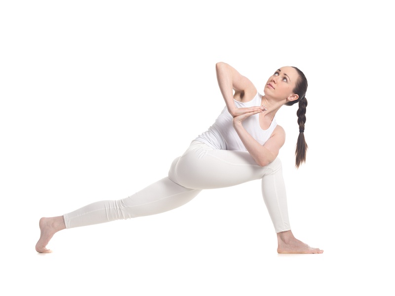 Parivrtta Parsvakonasana yogastilling