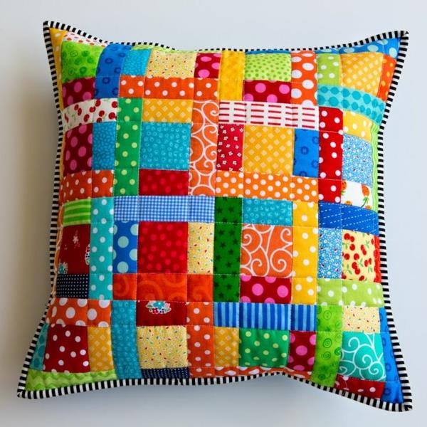 patchwork -kankaat heittävät tyynyjä kauniita sisustusideoita