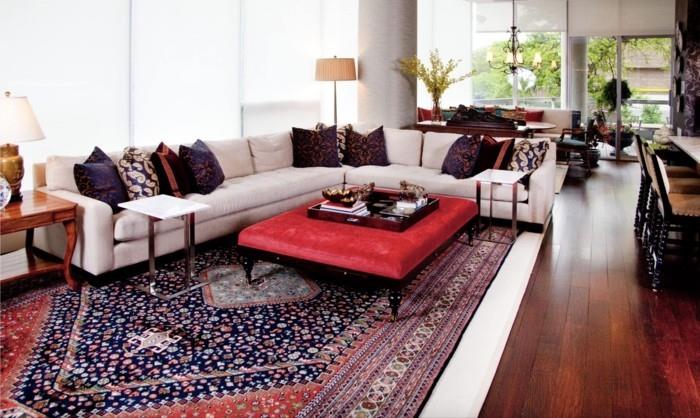 persialaiset matot olohuone sisustus tekstiilit värillinen aksentti