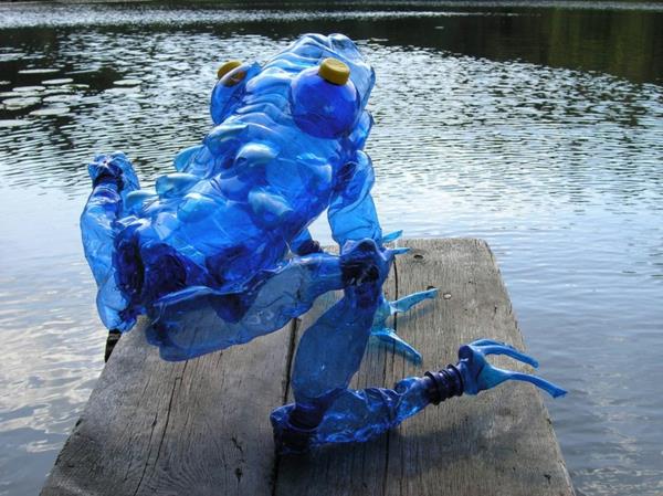 lemmikkipullot art art jättiläinen sininen sammakko